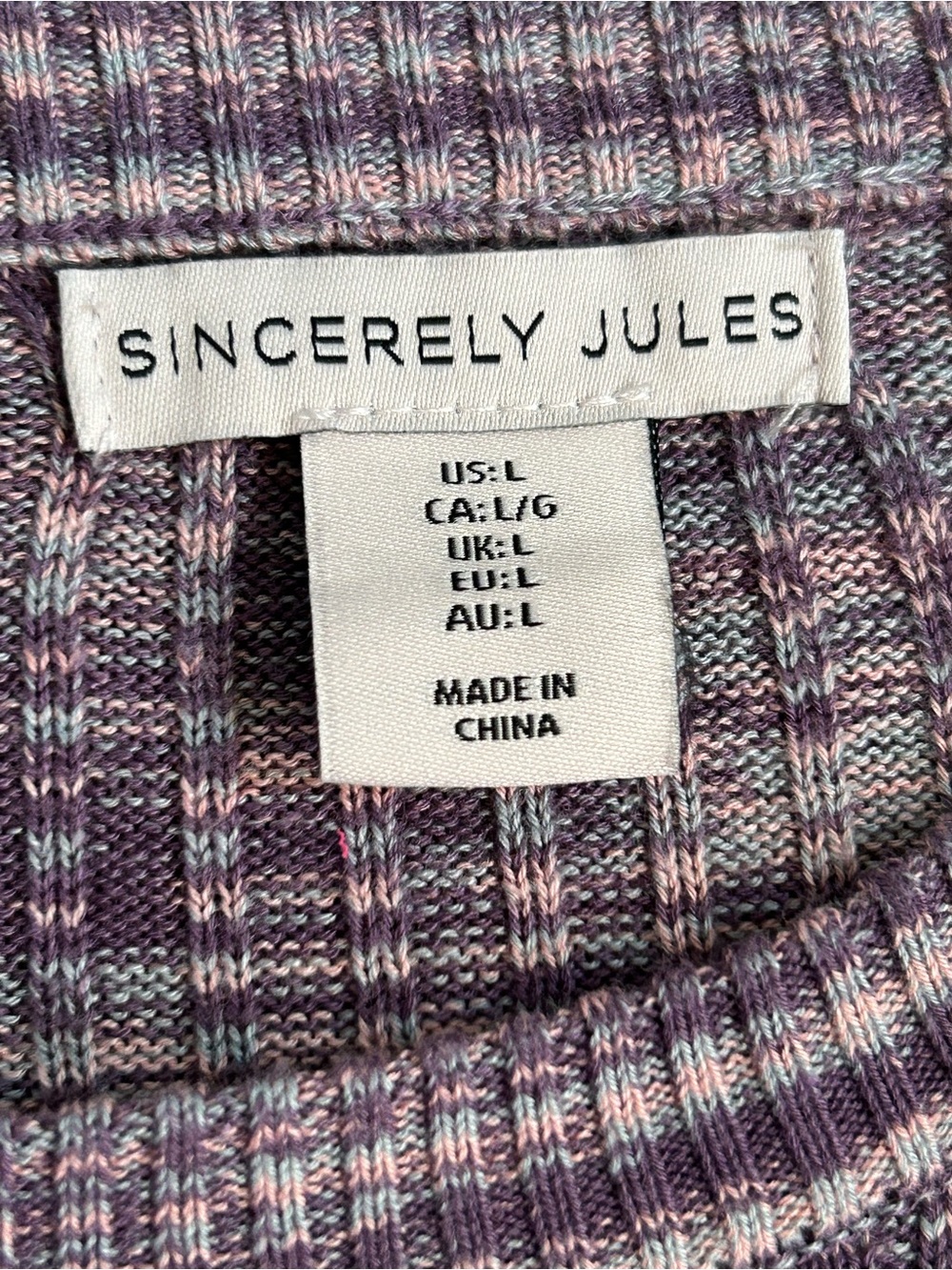 Sweater - Picture 2 of 5